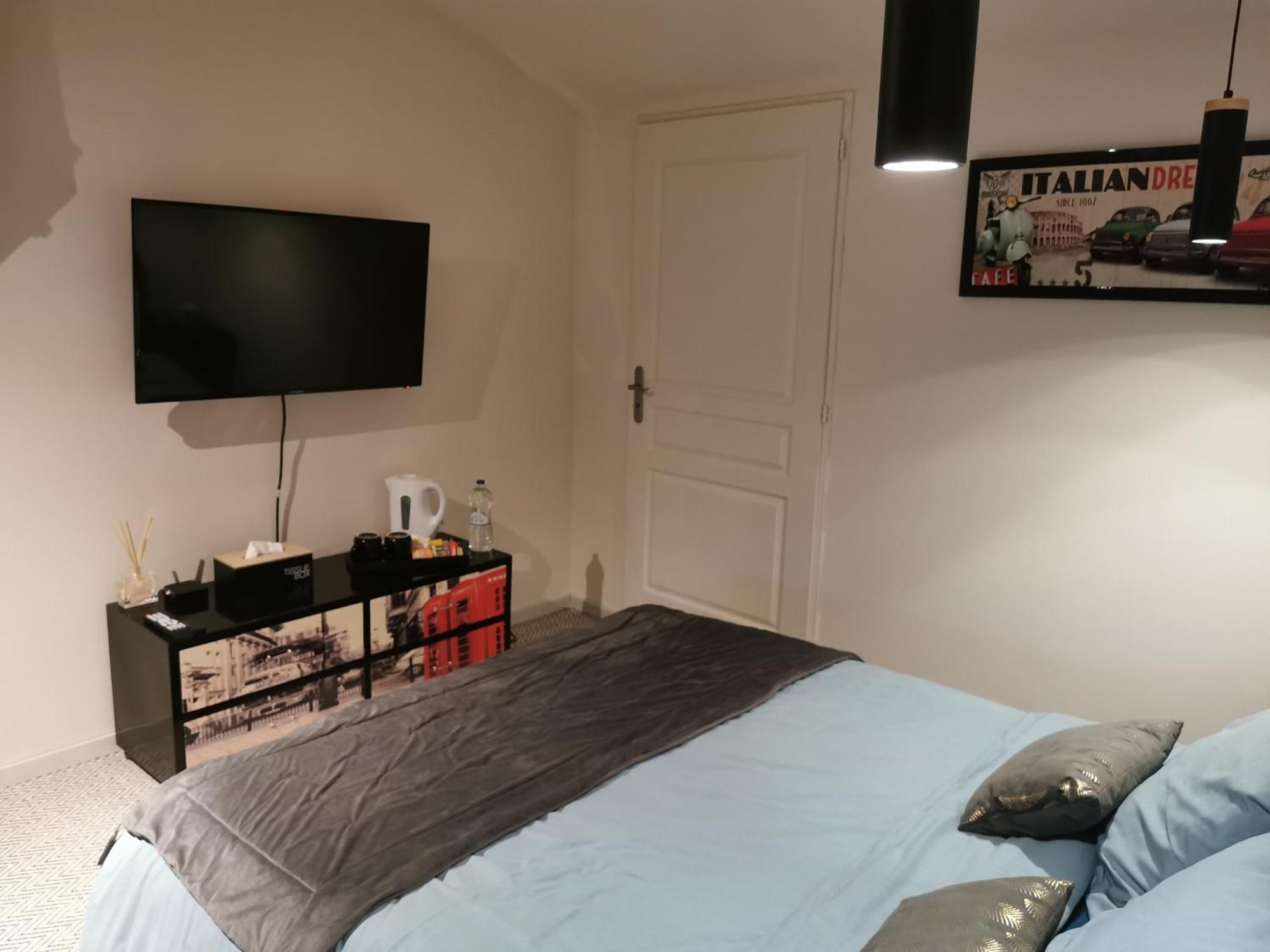 Au Domaine De Gigie Bed and Breakfast Chervettes Kamer foto